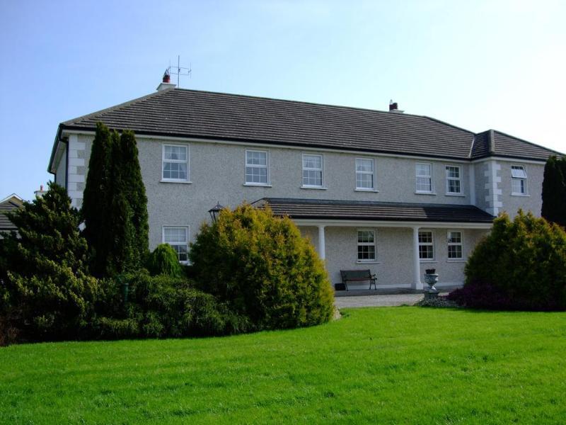 Church View House Gorteen  外观 照片